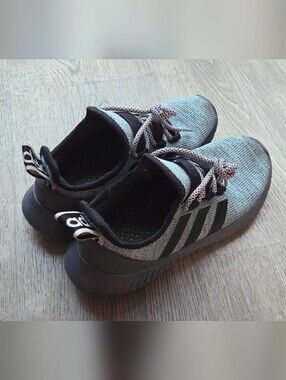 MUST SELL😍adidas Men's Athletic Shoes Grey and Black